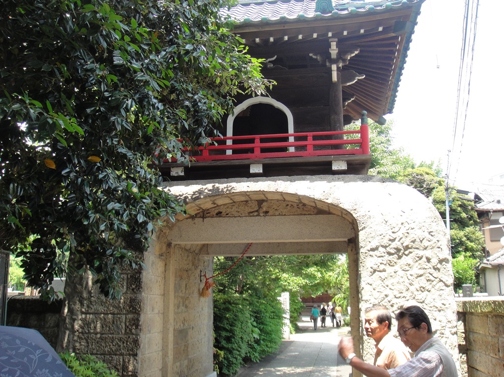 160608赤ちゃん寺鐘楼門.JPG